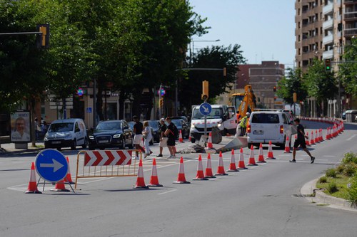 Imatge de la notícia Afectacions al trànsit entre la plaça dels Pagesos i el carrer Unió, aquest dilluns, per treballs d’aglomerat