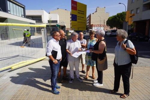Imatge de la notícia La Paeria condicionarà la vorera de davant l’Escola Minerva al carrer Valls d’Andorra