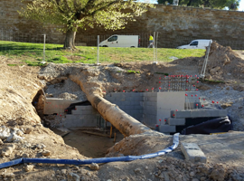 Imatge de la notícia La Paeria i Aqualia inicien el treballs de construcció del by-pass de la canonada d’abastament d’aigua als dipòsits de la Seu Vella de Lleida 