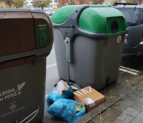 Imatge de la notícia La Paeria identifica els autors de tres abocaments incorrectes de residus
