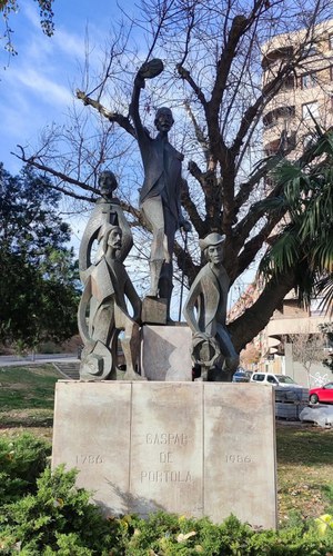 Imatge de la notícia Tasques de restauració de l’estàtua de Gaspar de Portolà