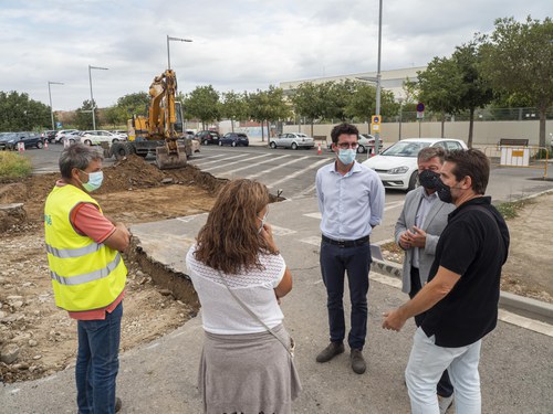 Imatge de la notícia Actuació de millora del paviment al carrer José Olondriz i a l'accés a l'escola Països Catalans 