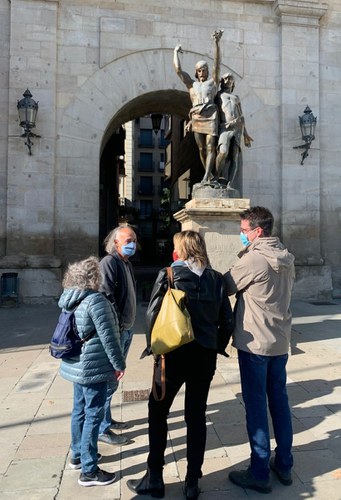 Imatge de la notícia El conjunt escultòric d’Indíbil i Mandoni viatjarà a Barcelona per a la seva restauració 