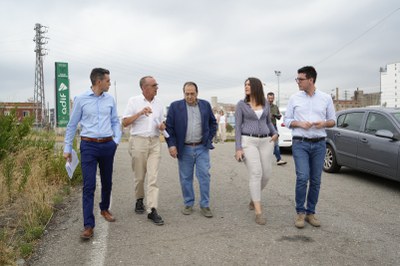 Visita als terrenys del Pla de Vilanoveta on el Grupo Jorge ubicarà un centre logístic 
