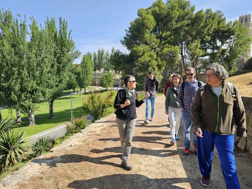 Imatge de la notícia L’Ecoactivitat “El verd de la ciutat” mostra els valors ambientals i socioculturals dels espais verds de Lleida