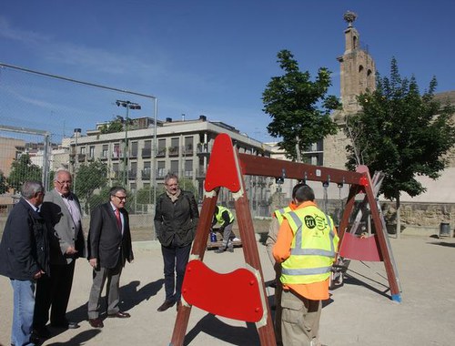 Imatge de la notícia L'alcalde visita el Centre Històric amb motiu de l'inici de la campanya "Fem dissabte al teu barri”