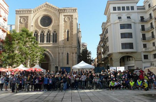 Imatge de la notícia Més de 150 alumnes de centres de Lleida participen en la 4a cursa escolar de mobilitat