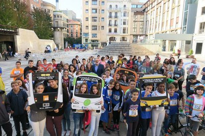 Prop de 150 alumnes de centres de Lleida participen en la 5a cursa escolar de mobilitat